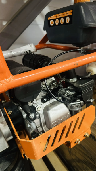 Вибротрамбовка FIRMAN FTR80H (5,5 л.с.,двиг. Honda GX 160, 163см3)   УЦЕНЕННЫЙ ТОВАР