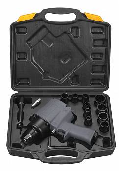Гайковерт пневматический ударный Fubag IW720 1/2" (226л/м_720Нм_6.3бар_1/2") набор головок, кейс100193
