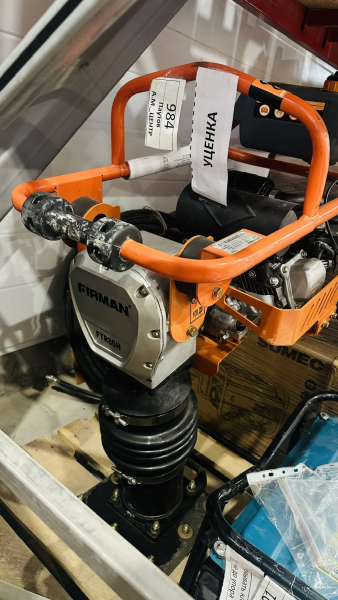 Вибротрамбовка FIRMAN FTR80H (5,5 л.с.,двиг. Honda GX 160, 163см3)   УЦЕНЕННЫЙ ТОВАР