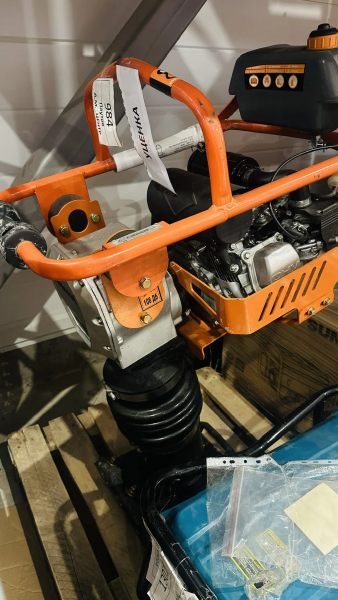 Вибротрамбовка FIRMAN FTR80H (5,5 л.с.,двиг. Honda GX 160, 163см3)   УЦЕНЕННЫЙ ТОВАР